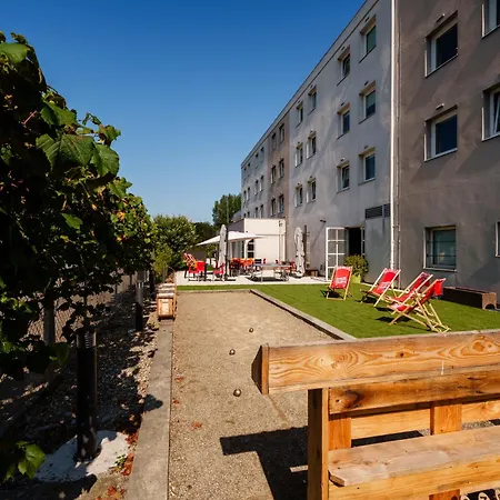 Ibis Budget Strasbourg Sud Illkirch 호텔 2*